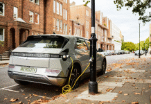Зарядні станції для електромобілів: як просувається розробка мережі в Ліверпулі