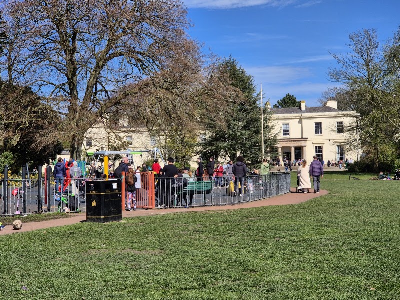 Calderstones Park