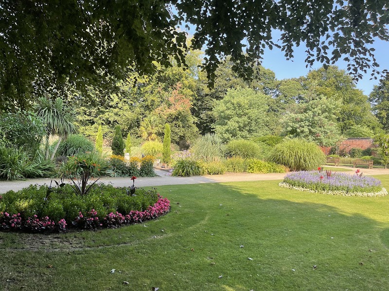 Calderstones Park