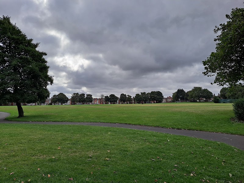 Walton Hall Park